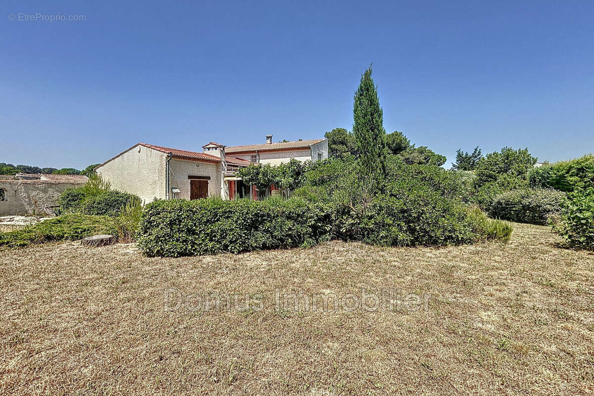 Maison à JONQUERETTES