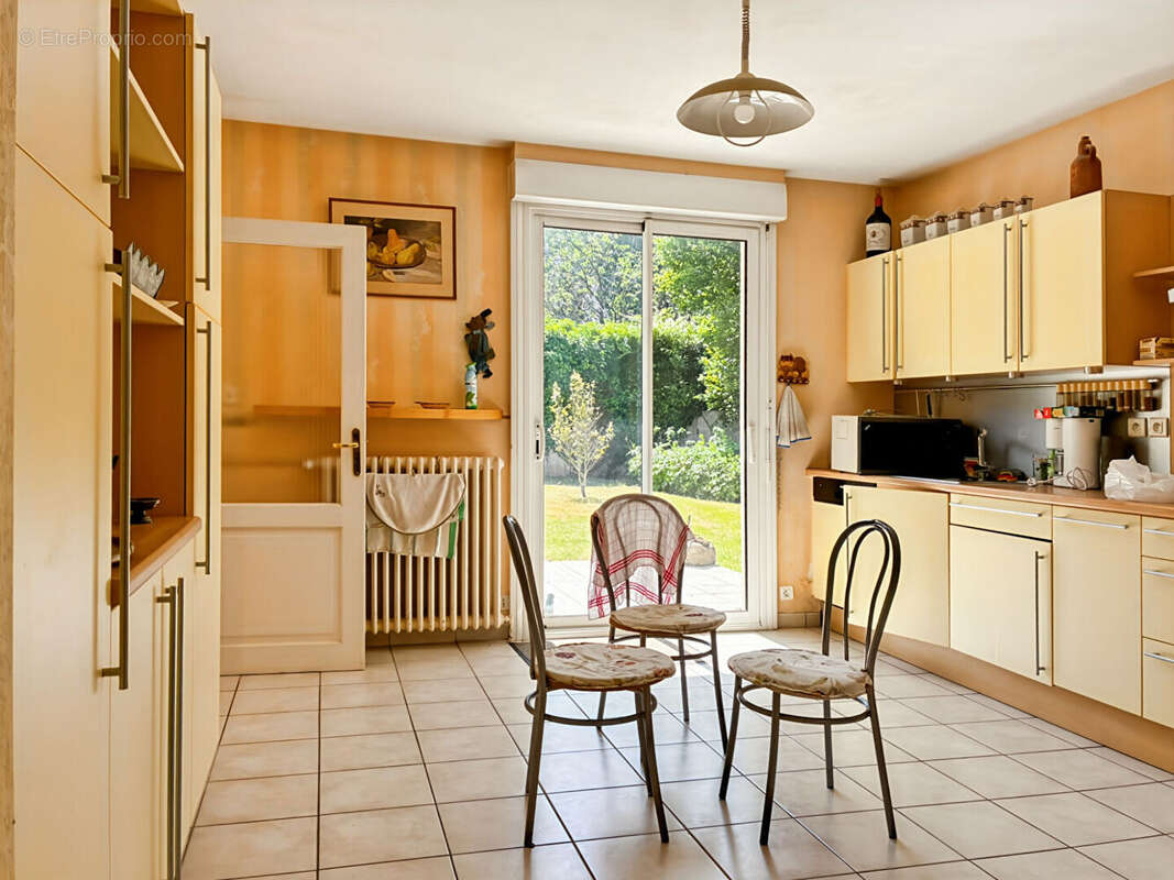 Maison à SENS-DE-BRETAGNE