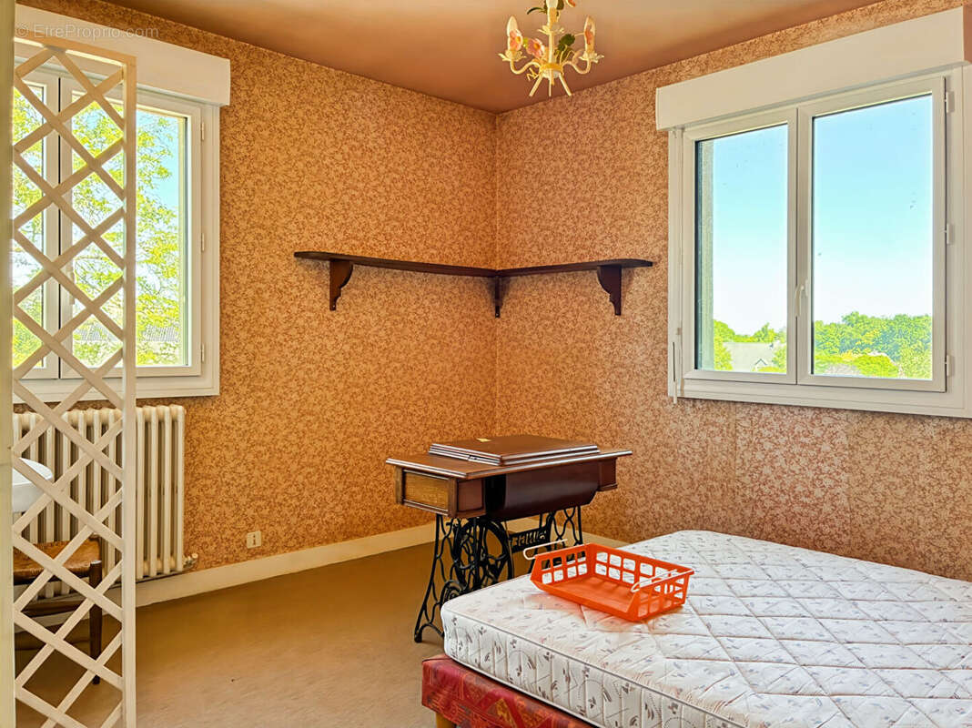 Maison à SENS-DE-BRETAGNE