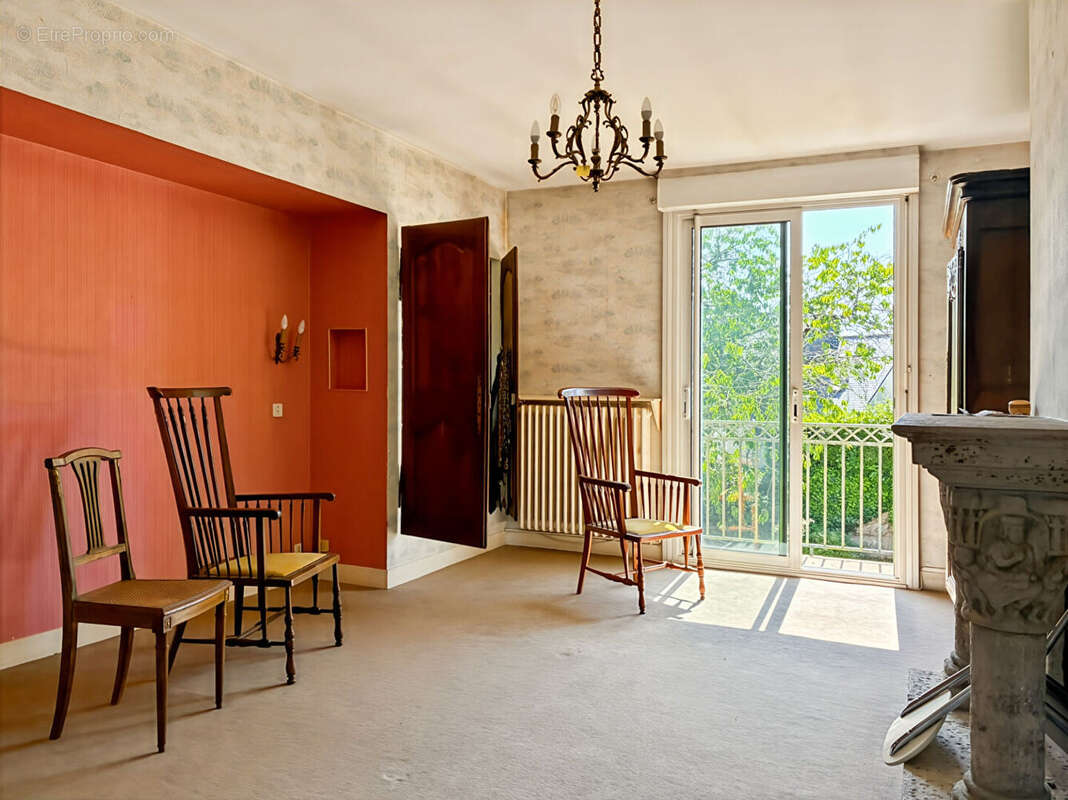 Maison à SENS-DE-BRETAGNE