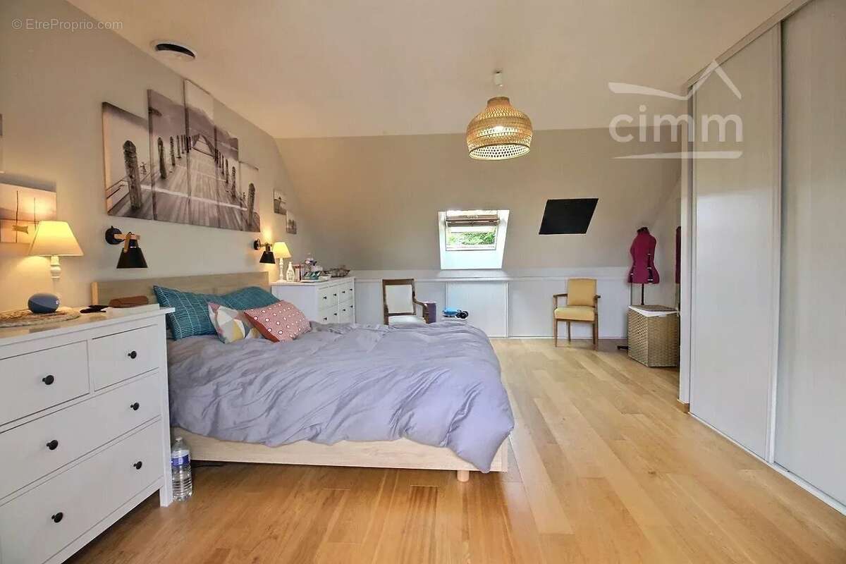 Maison à JOUE-LES-TOURS