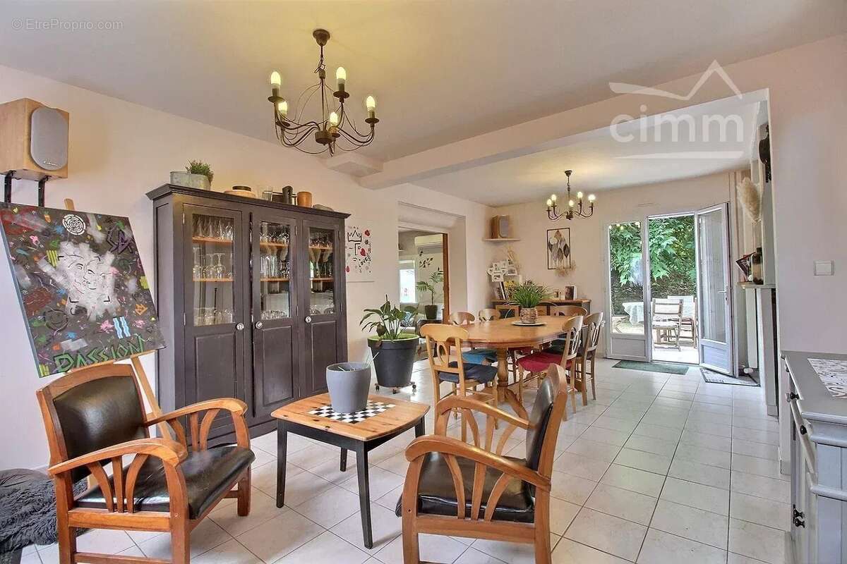 Maison à JOUE-LES-TOURS