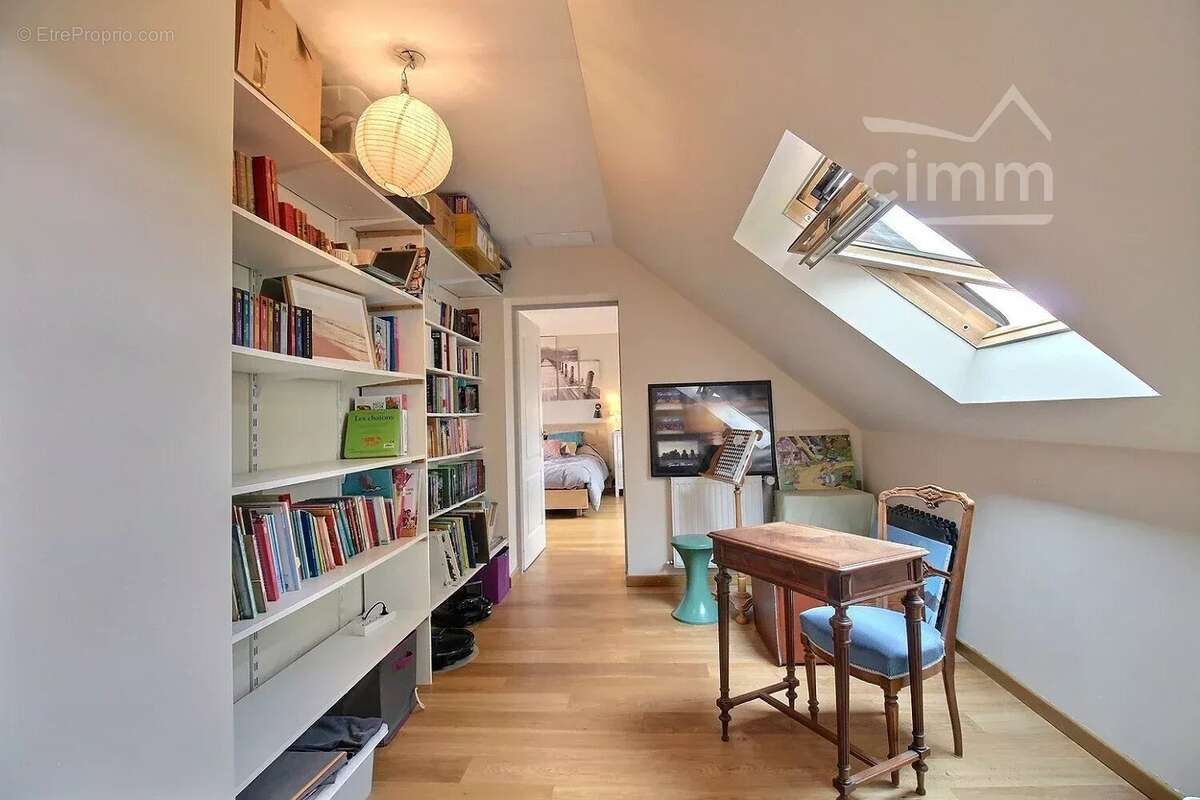 Maison à JOUE-LES-TOURS