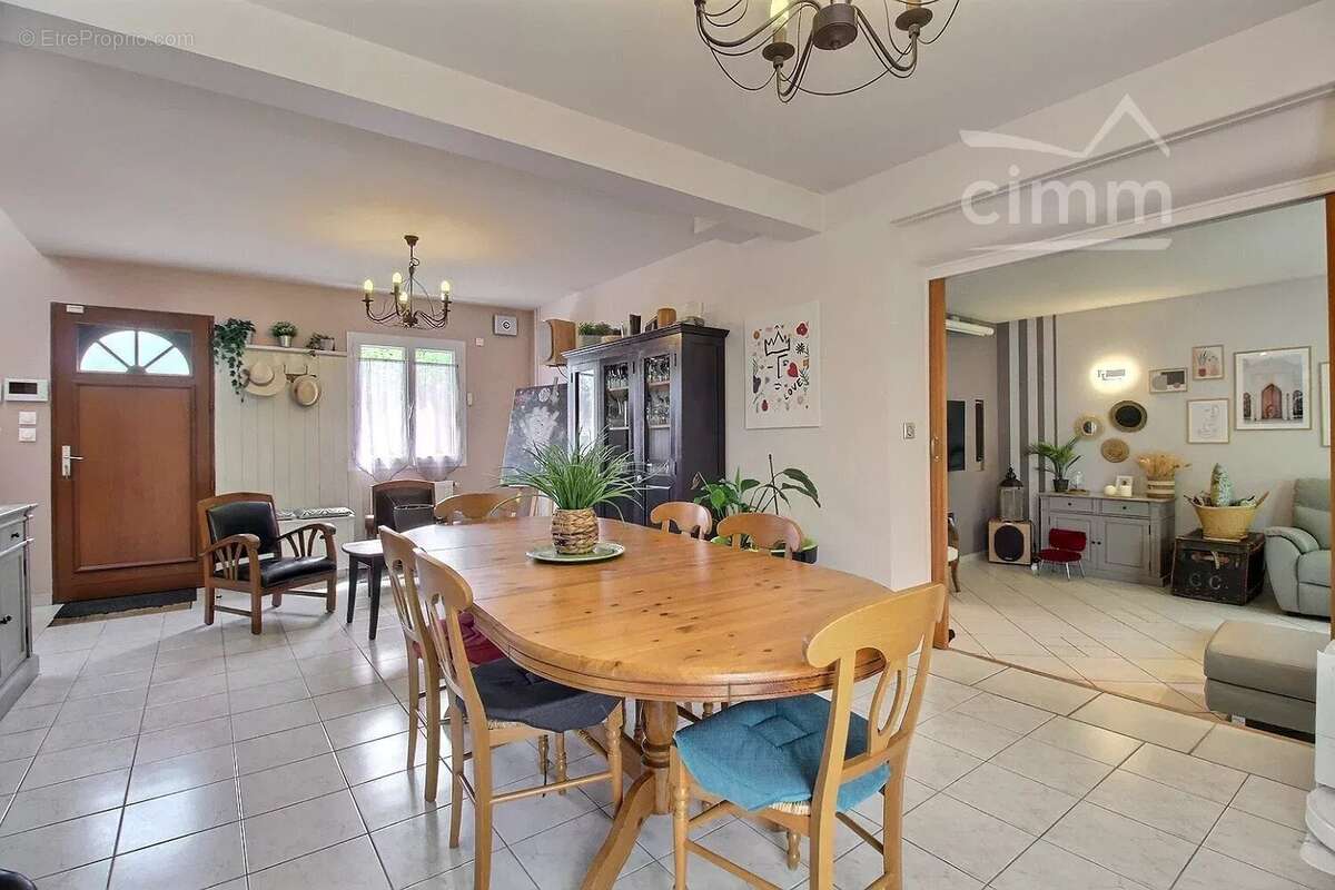 Maison à JOUE-LES-TOURS