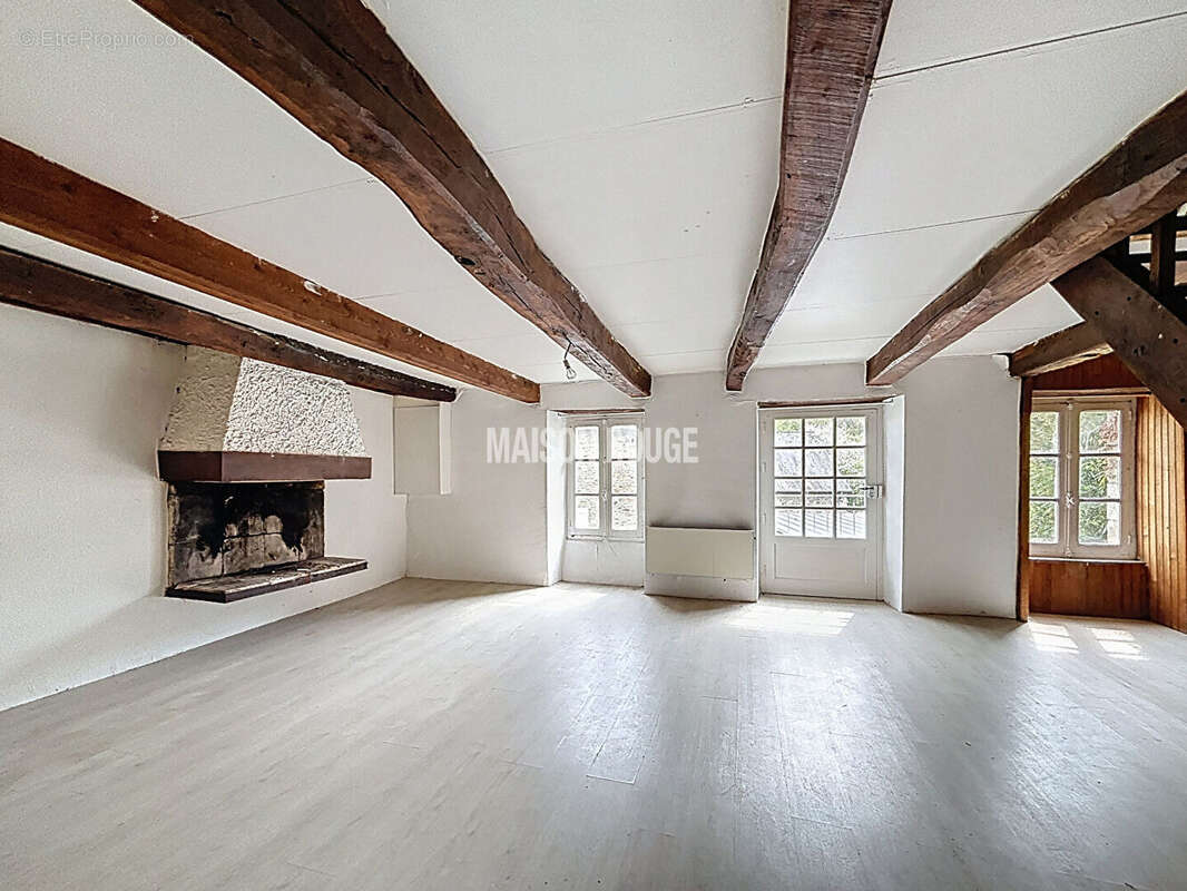 Maison à PLOUER-SUR-RANCE