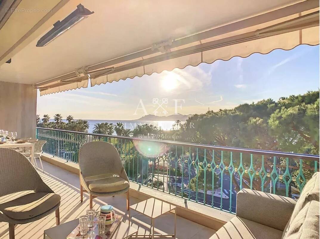 Appartement à CANNES