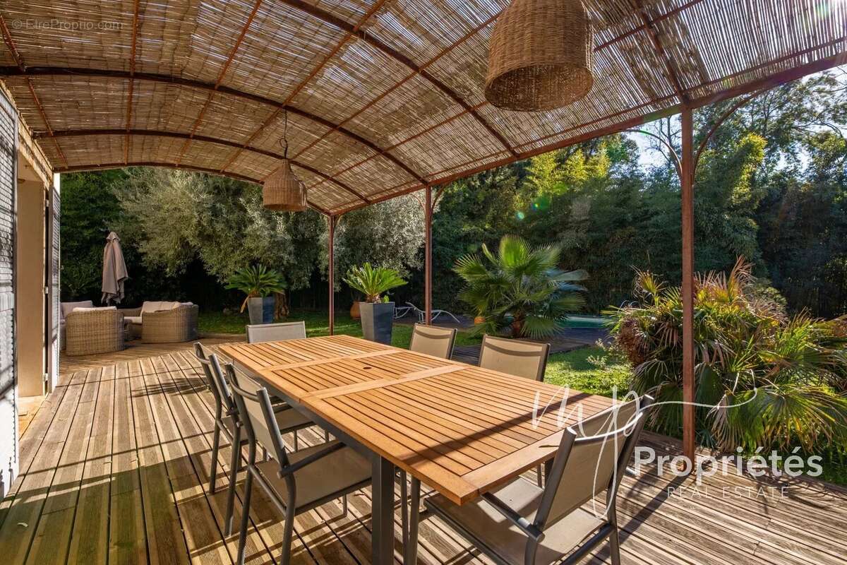 Maison à RAYOL-CANADEL-SUR-MER