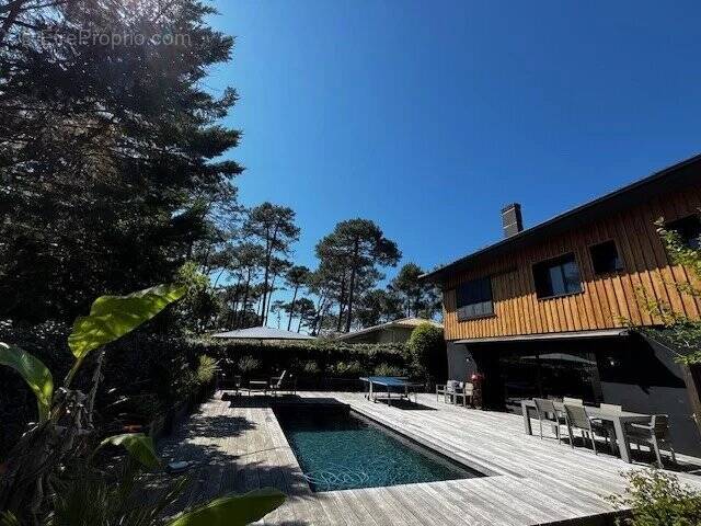 Maison à LE BOUSCAT