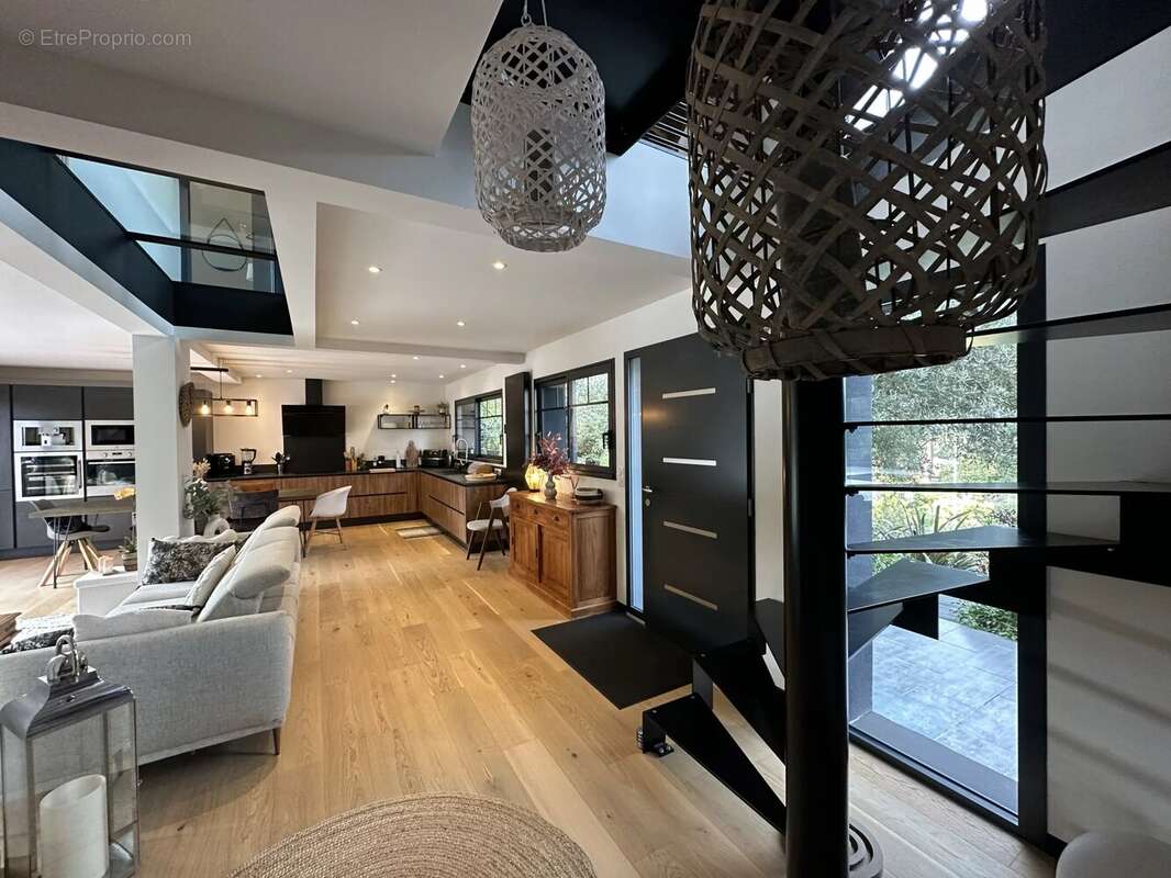 Maison à LE BOUSCAT