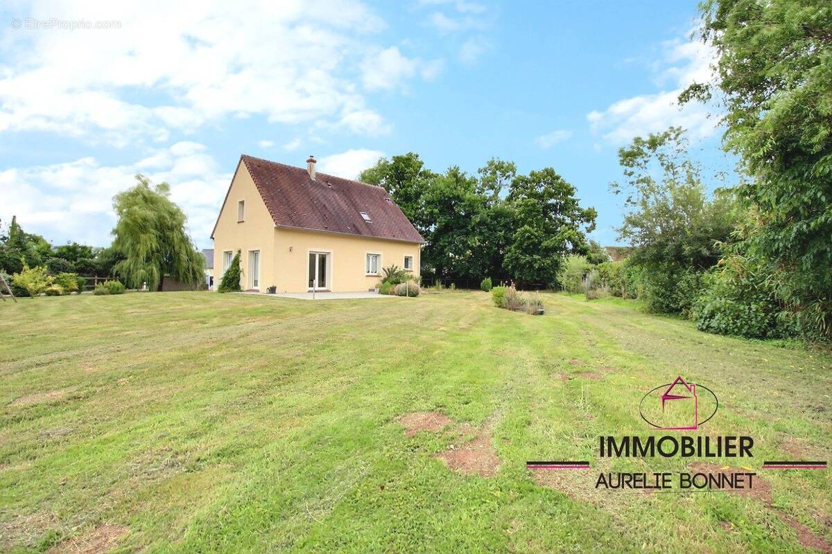 Maison à PONT-L'EVEQUE