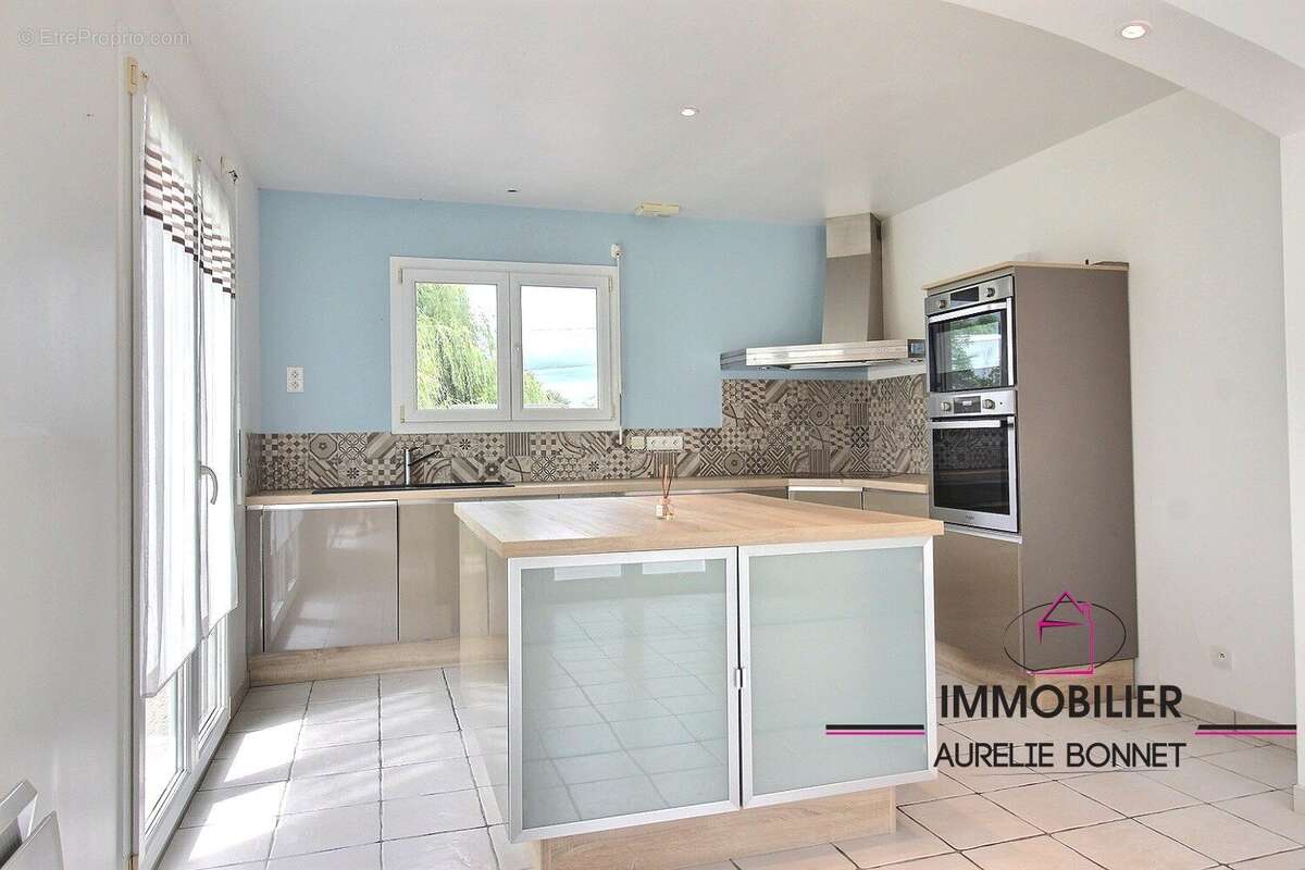 Maison à PONT-L'EVEQUE