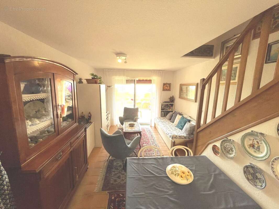 Appartement à THEOULE-SUR-MER