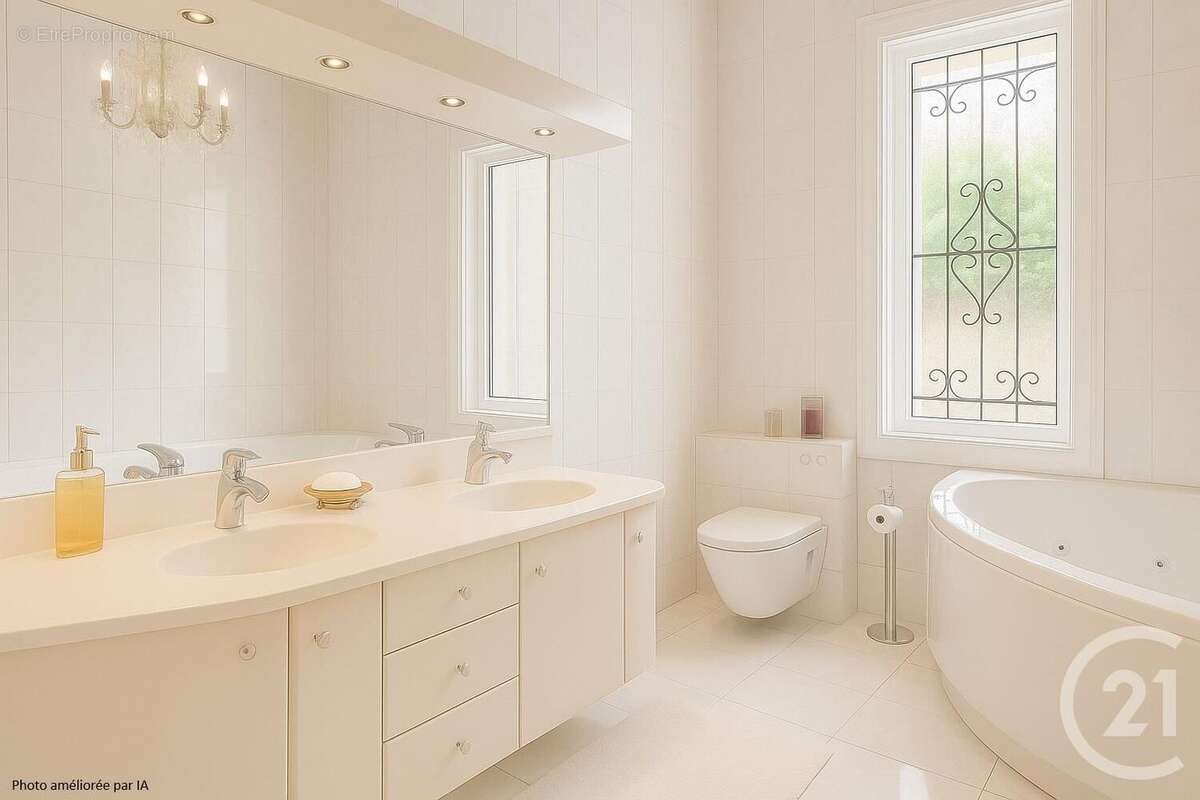 Maison à ROQUEBRUNE-CAP-MARTIN