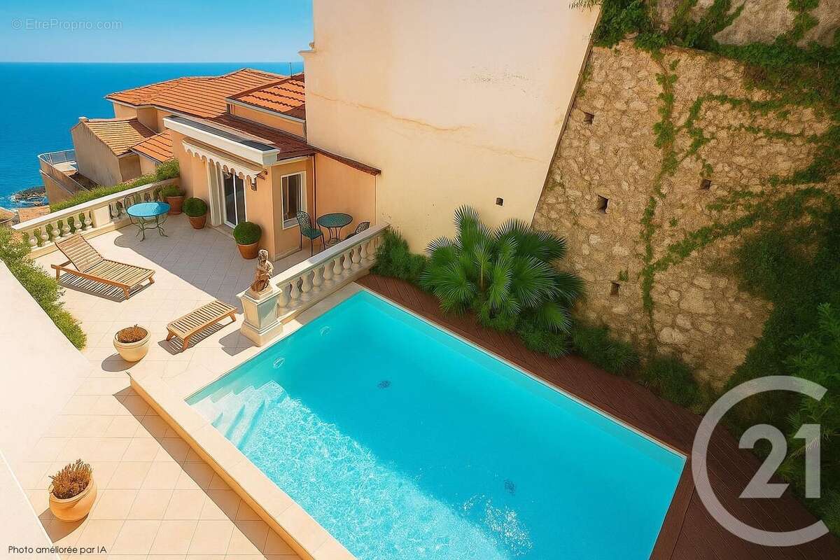 Maison à ROQUEBRUNE-CAP-MARTIN