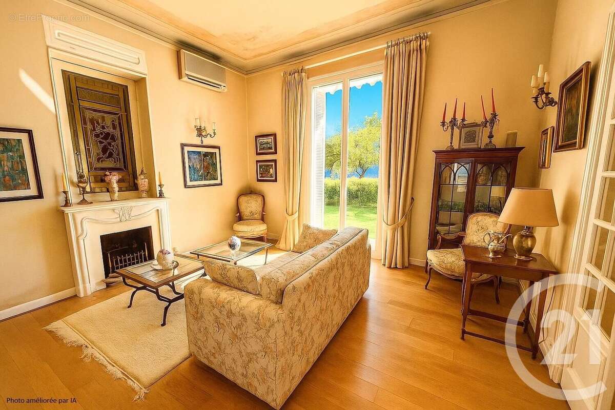 Maison à ROQUEBRUNE-CAP-MARTIN