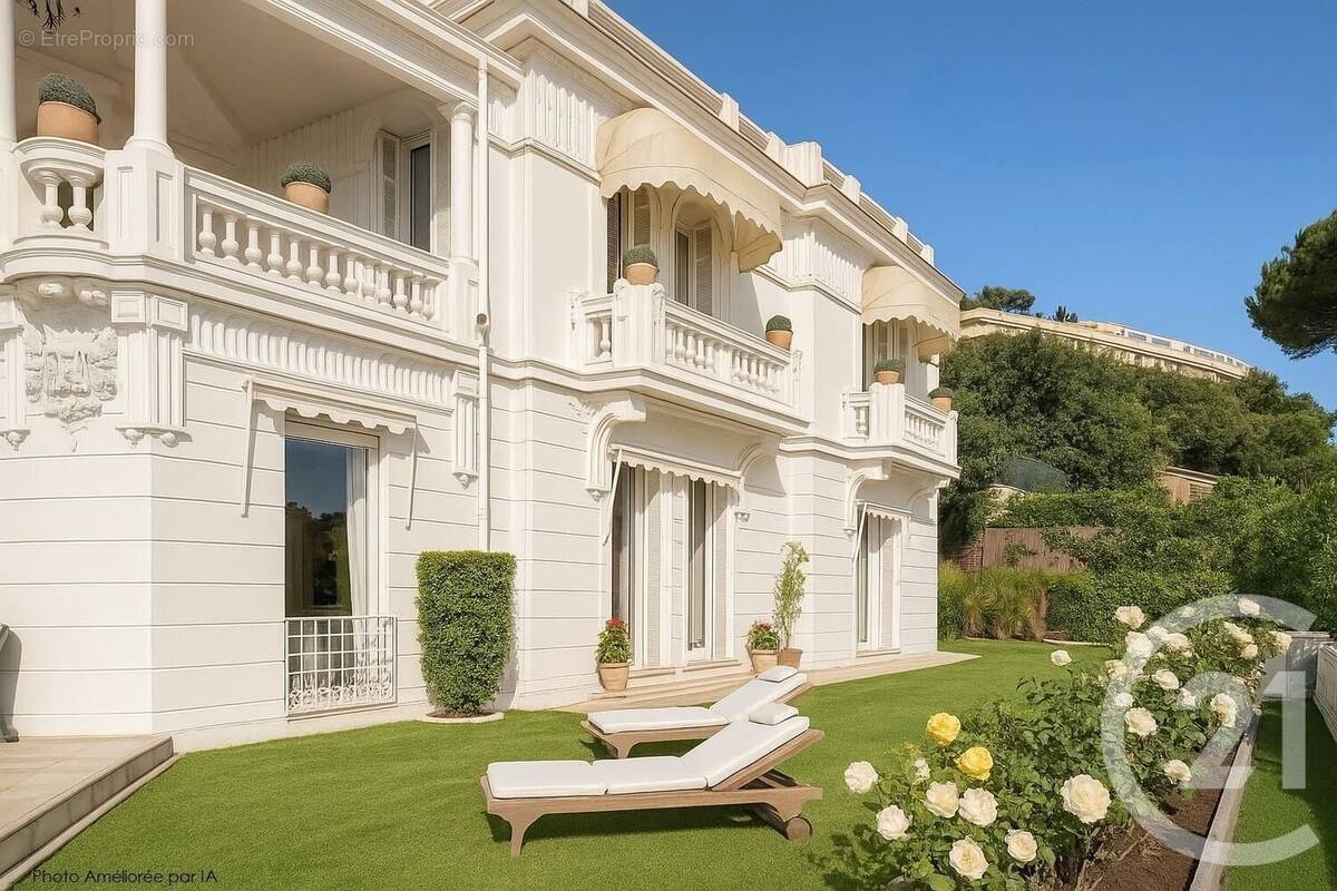 Maison à ROQUEBRUNE-CAP-MARTIN