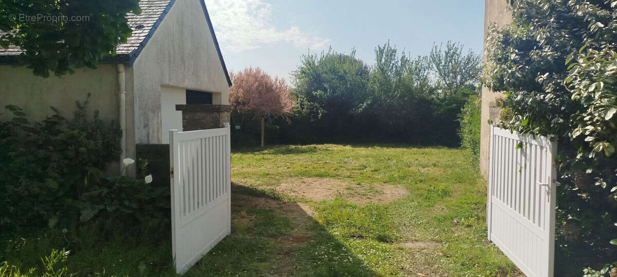 Maison à PLOUHARNEL