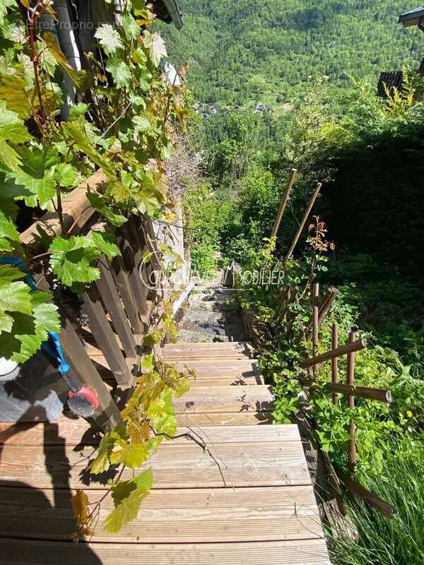 Maison à LA PERRIERE