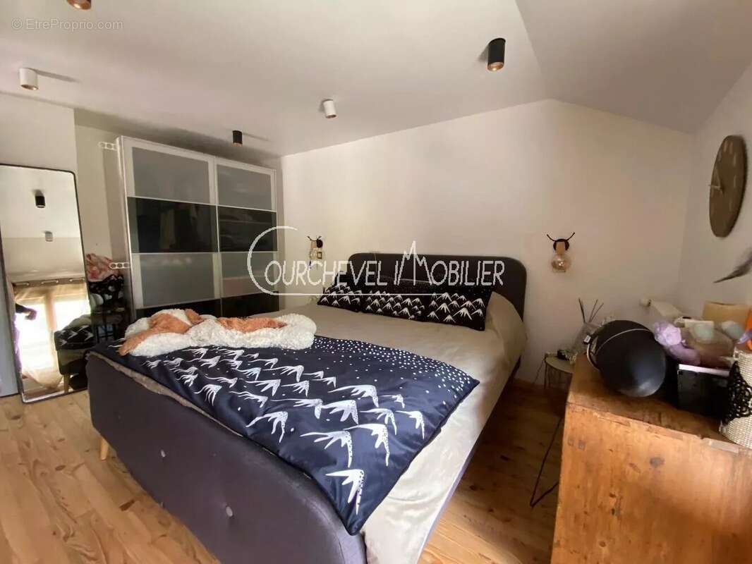 Maison à LA PERRIERE