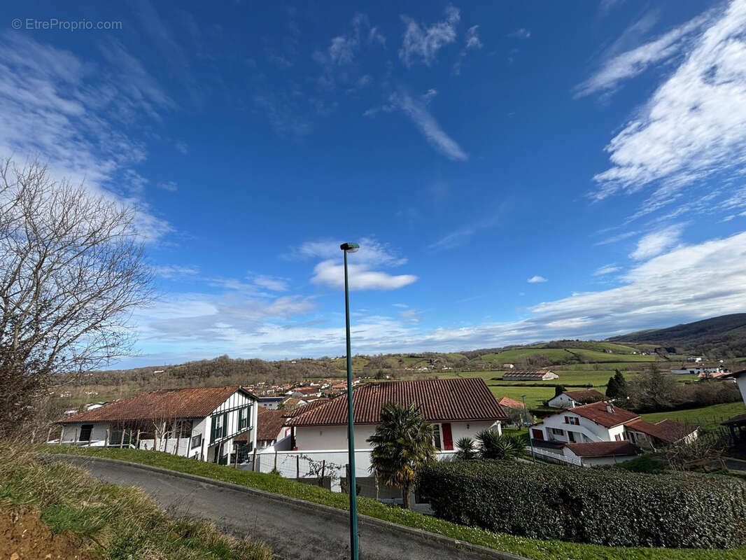 Maison à SAINT-PEE-SUR-NIVELLE