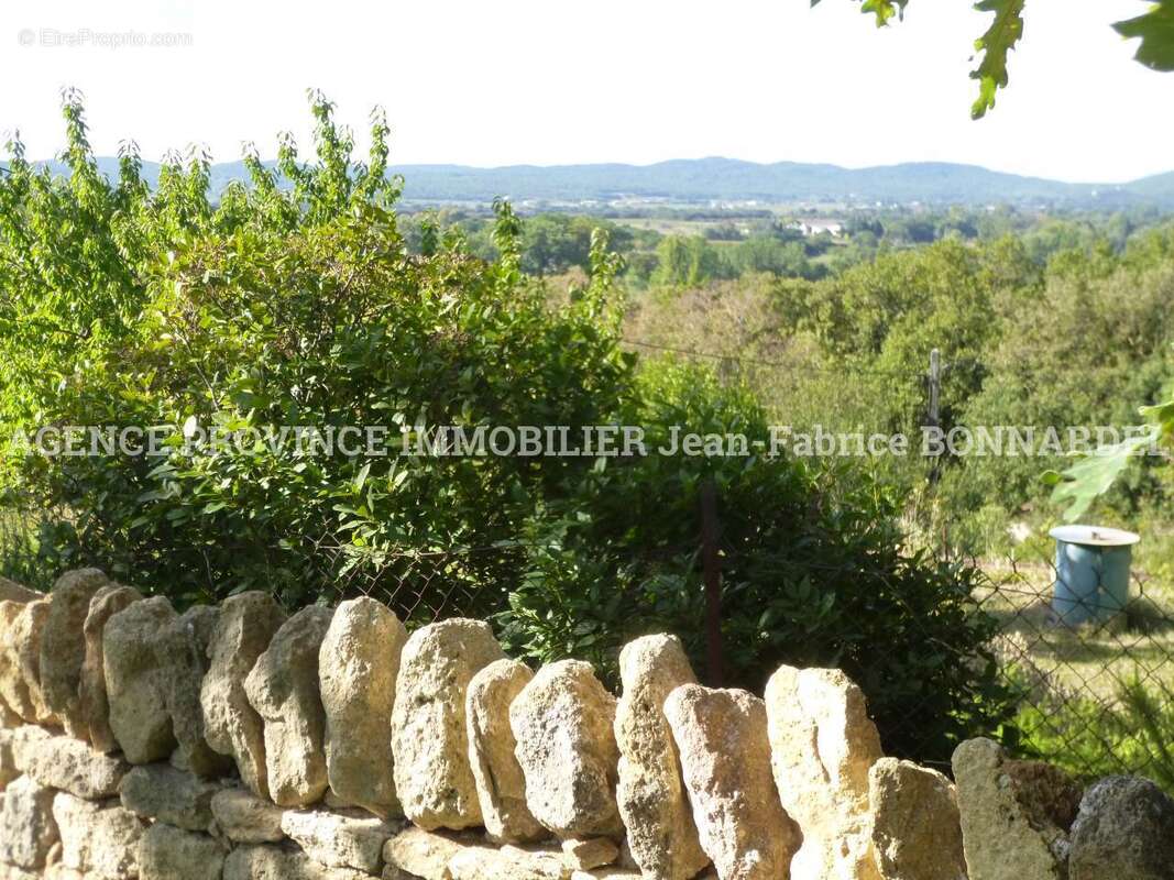 Maison à SUZE-LA-ROUSSE