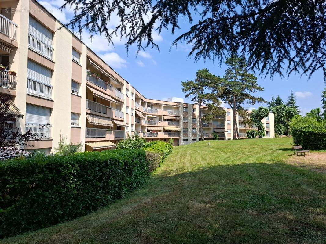 Appartement à CALUIRE-ET-CUIRE