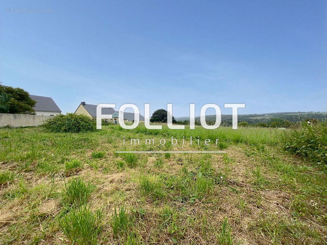 Terrain à BARNEVILLE-CARTERET
