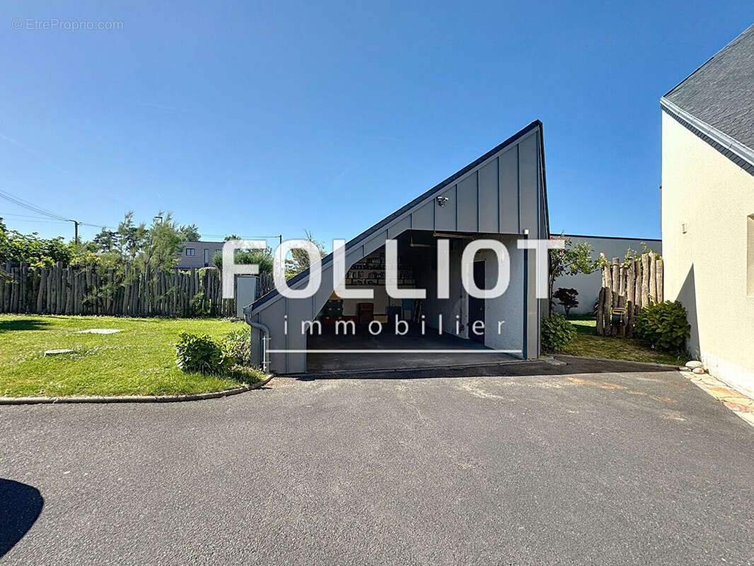 Maison à BLAINVILLE-SUR-MER