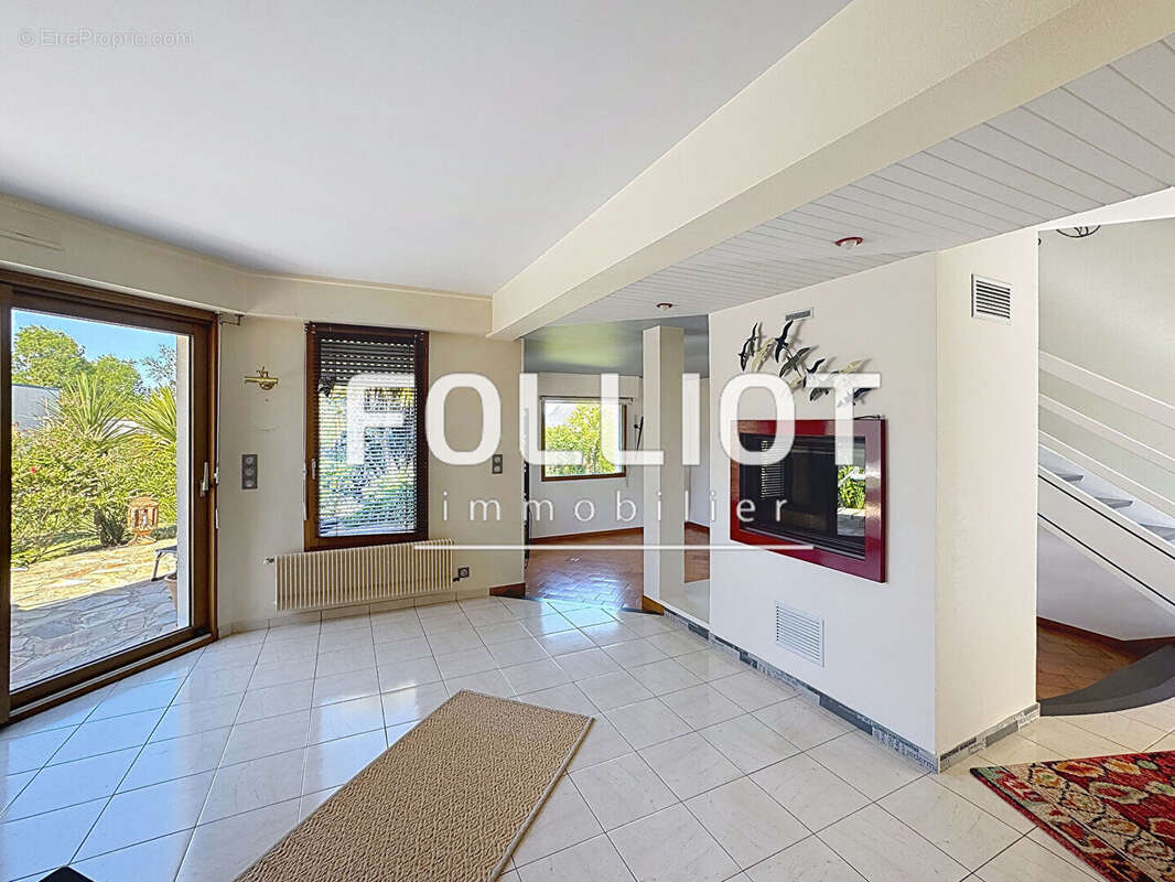 Maison à BLAINVILLE-SUR-MER