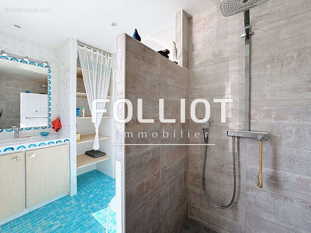 Maison à BLAINVILLE-SUR-MER