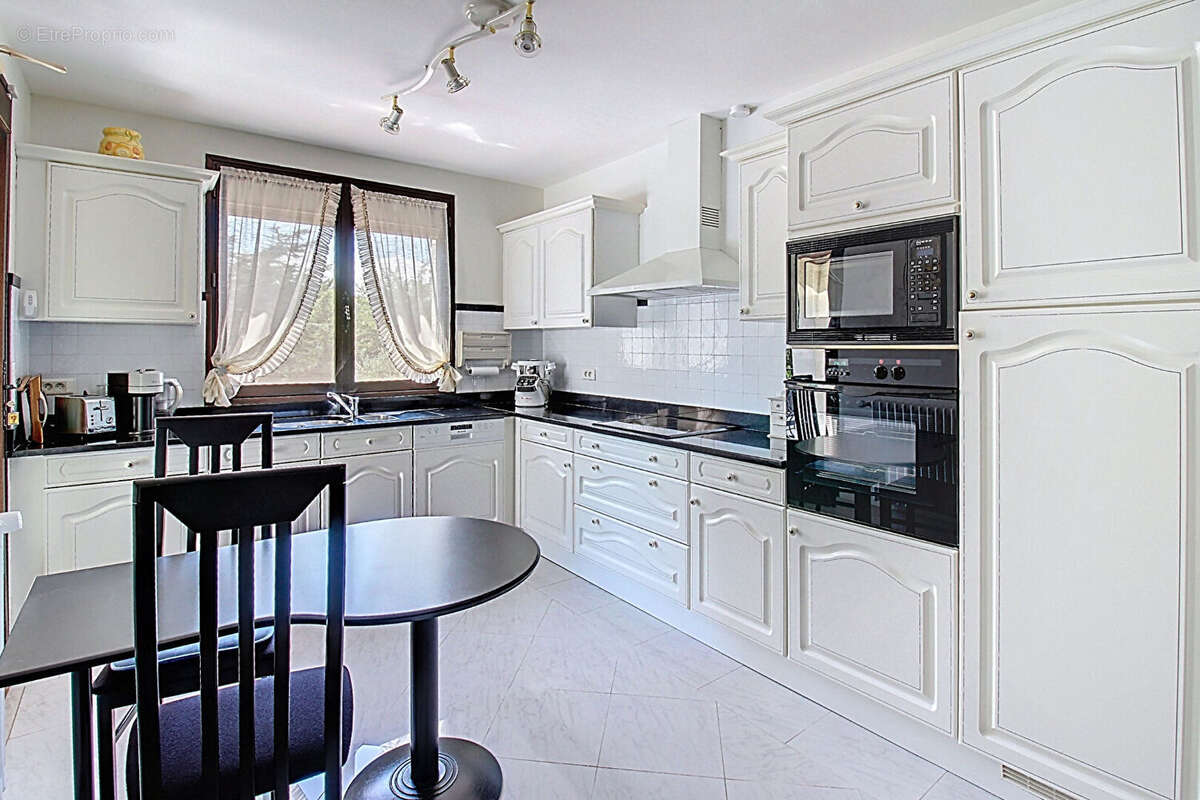 Maison à DRAGUIGNAN