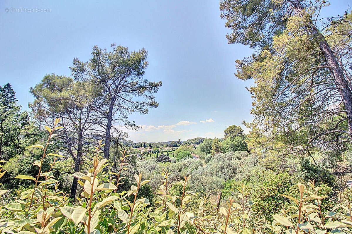 Maison à DRAGUIGNAN