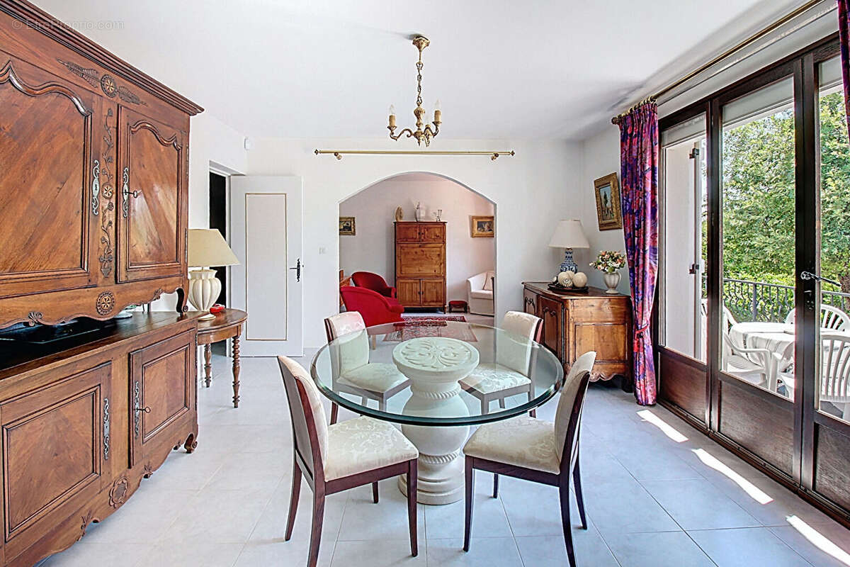 Maison à DRAGUIGNAN