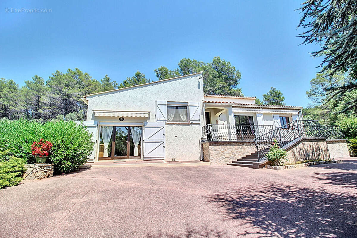 Maison à DRAGUIGNAN