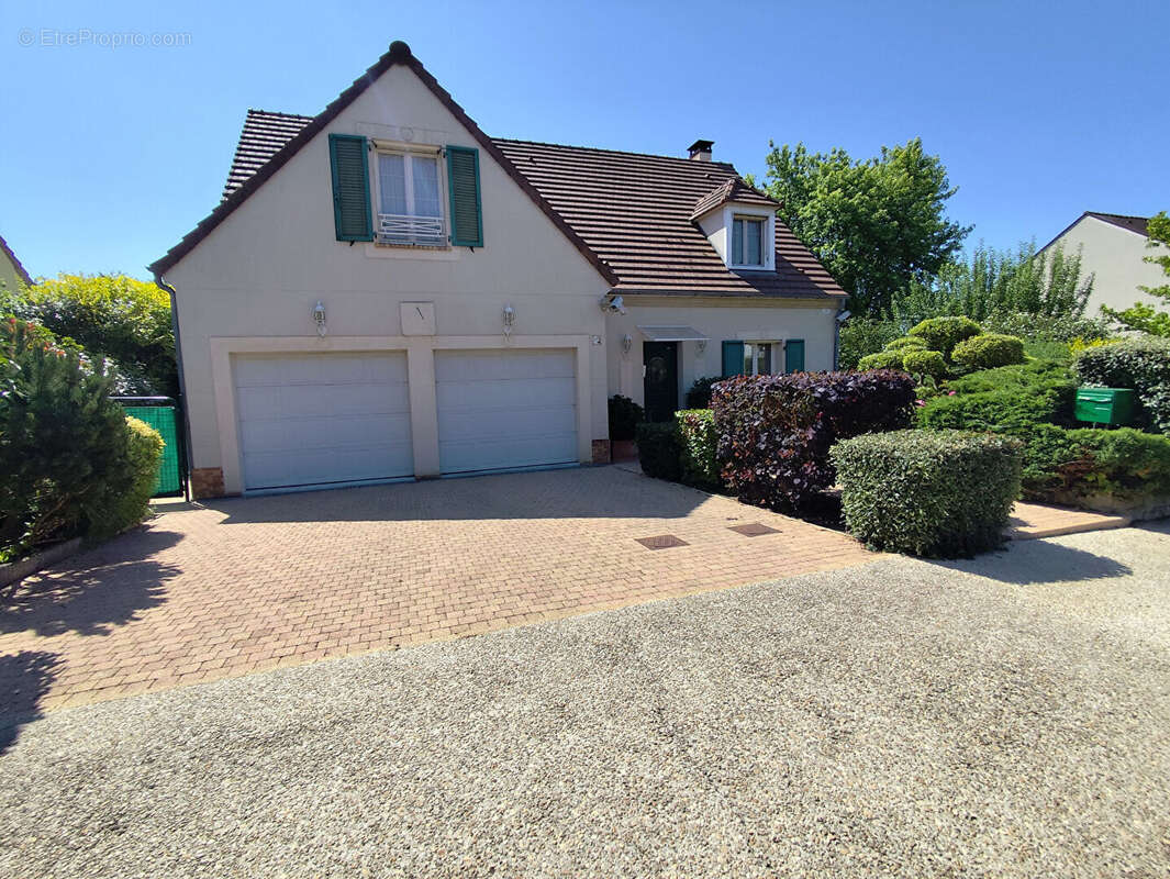 Maison à SAINT-WITZ