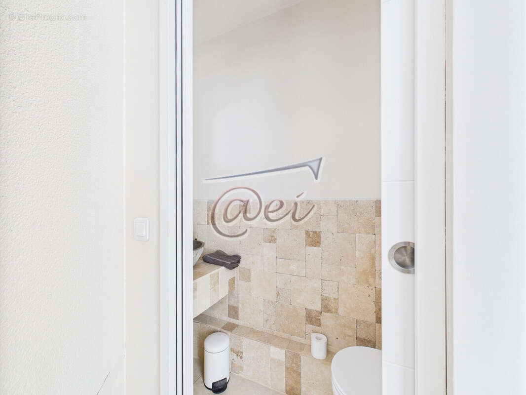 Maison à SAINT-MAXIMIN-LA-SAINTE-BAUME