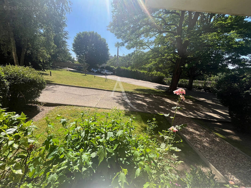 Appartement à CHAVILLE