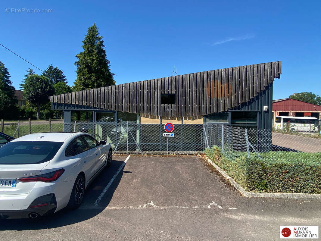 Commerce à SEMUR-EN-AUXOIS