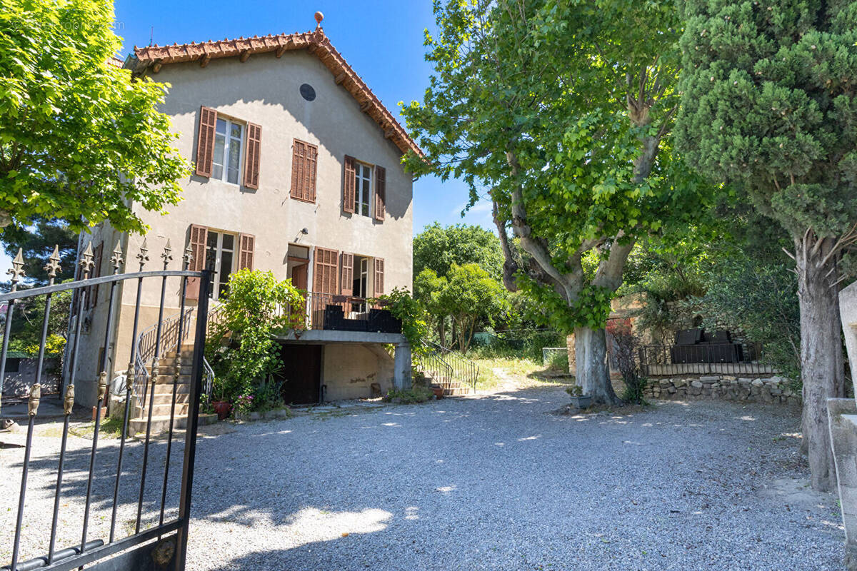 Maison à MARSEILLE-15E