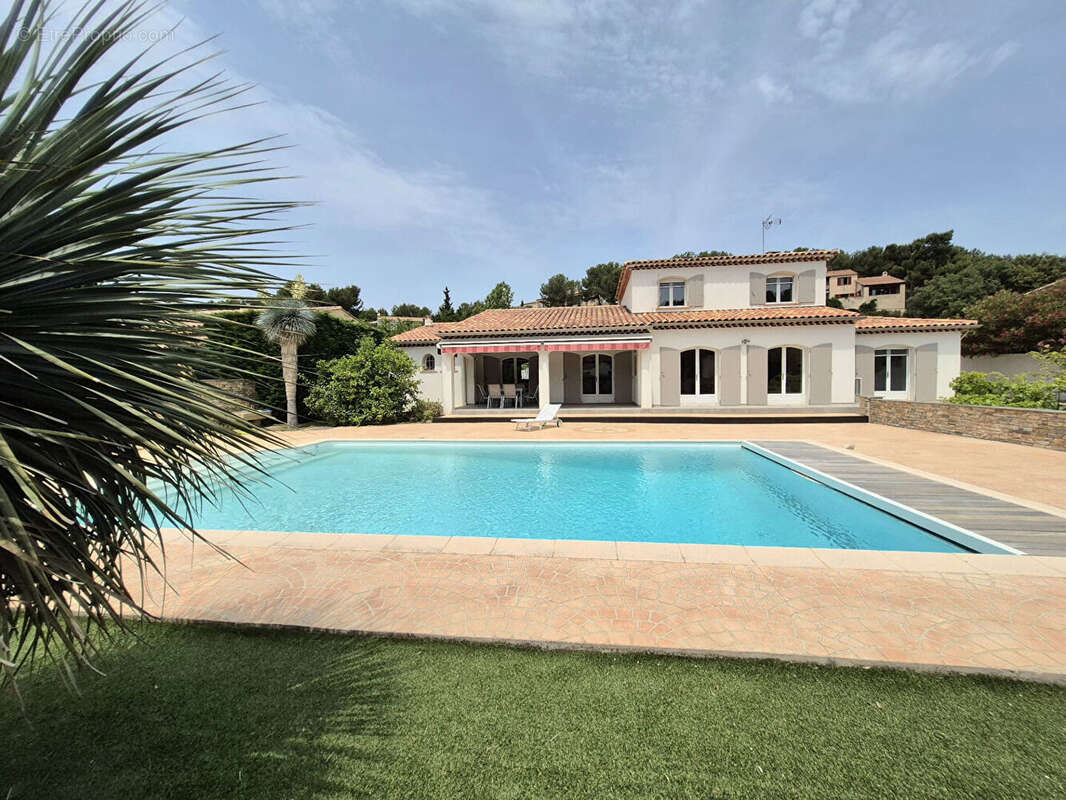 Maison à SAUSSET-LES-PINS