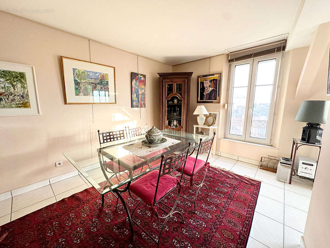 Appartement à TROYES