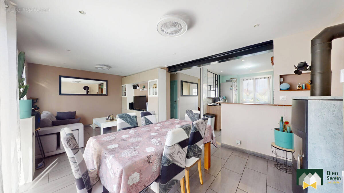 Maison à SAINT-GEORGES-SUR-EURE