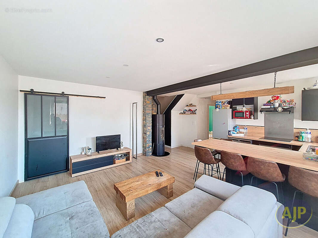 Maison à L&#039;HERBERGEMENT