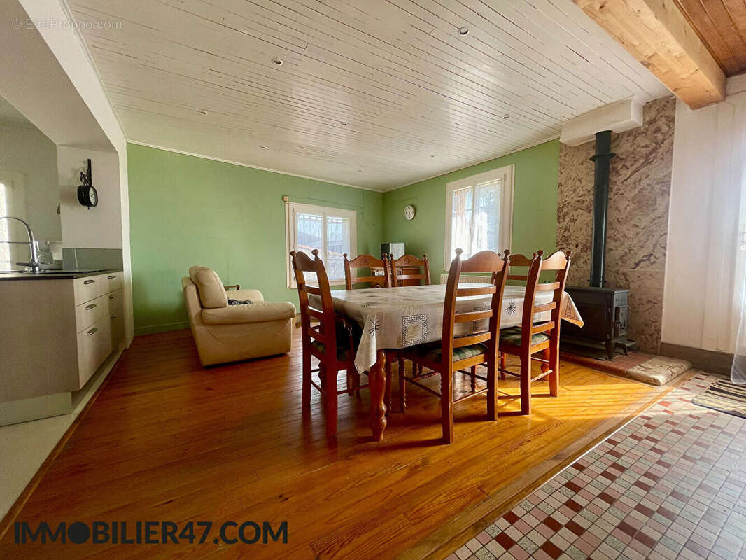 Maison à CLERMONT-DESSOUS