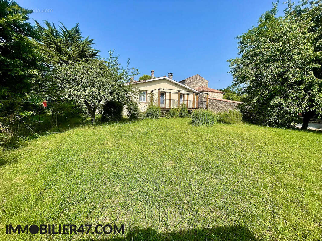 Maison à CLERMONT-DESSOUS