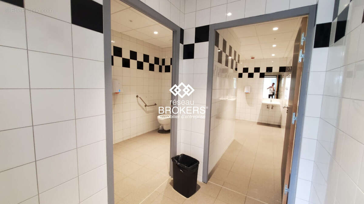 Commerce à ARCHAMPS