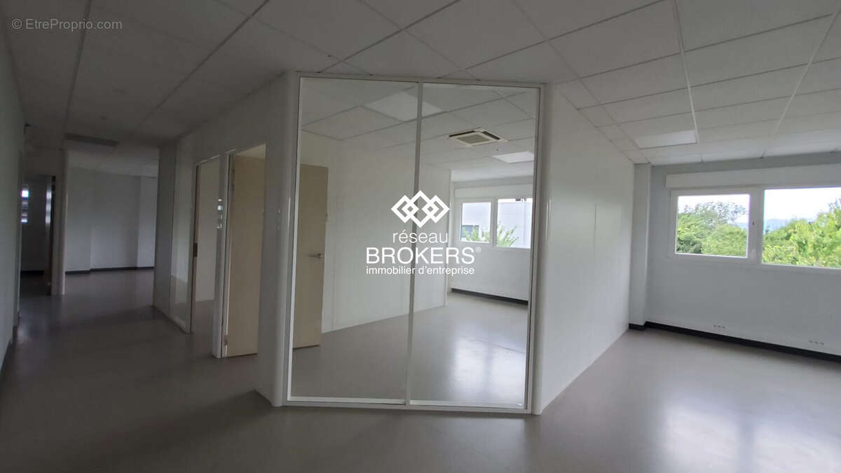 Commerce à ARCHAMPS