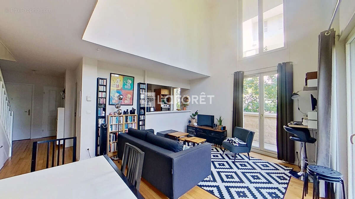 Appartement à LYON-8E