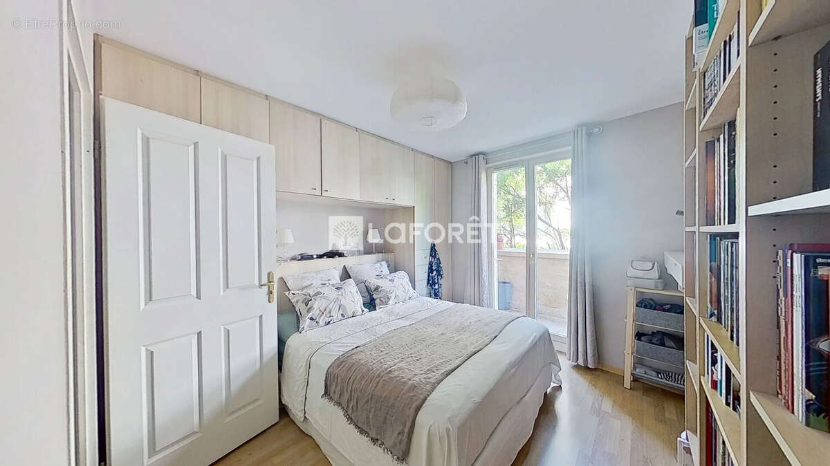 Appartement à LYON-8E