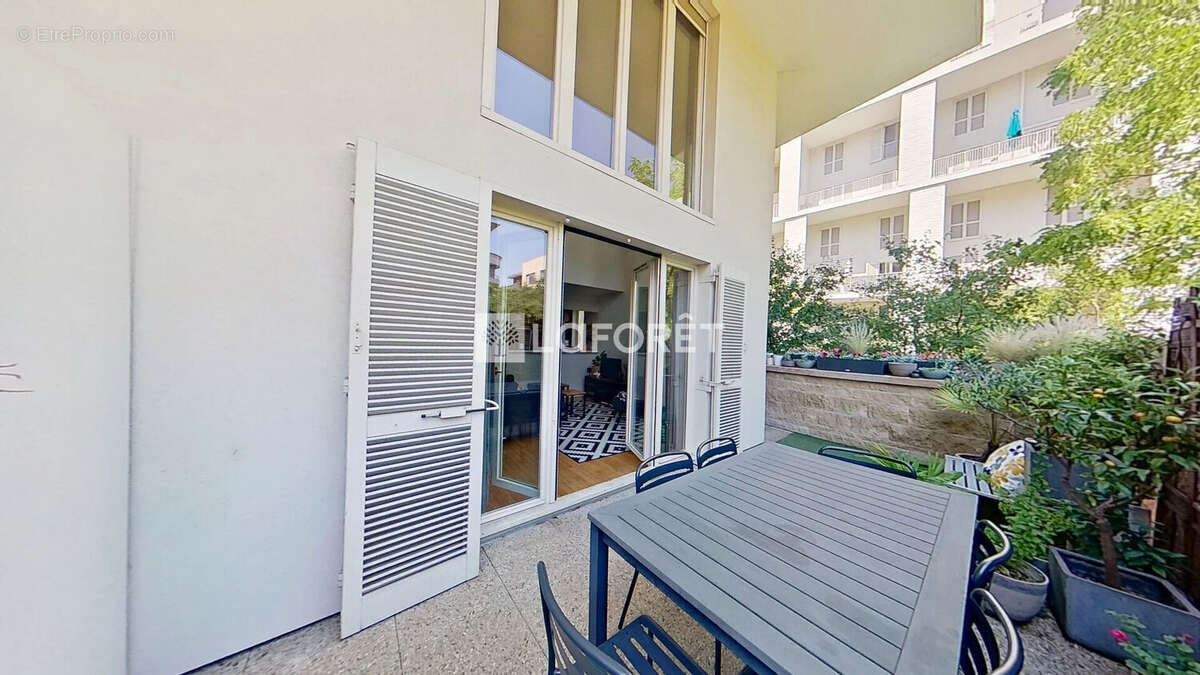 Appartement à LYON-8E